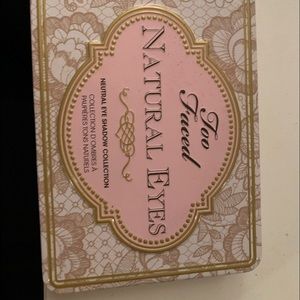 Too faced natural eyes